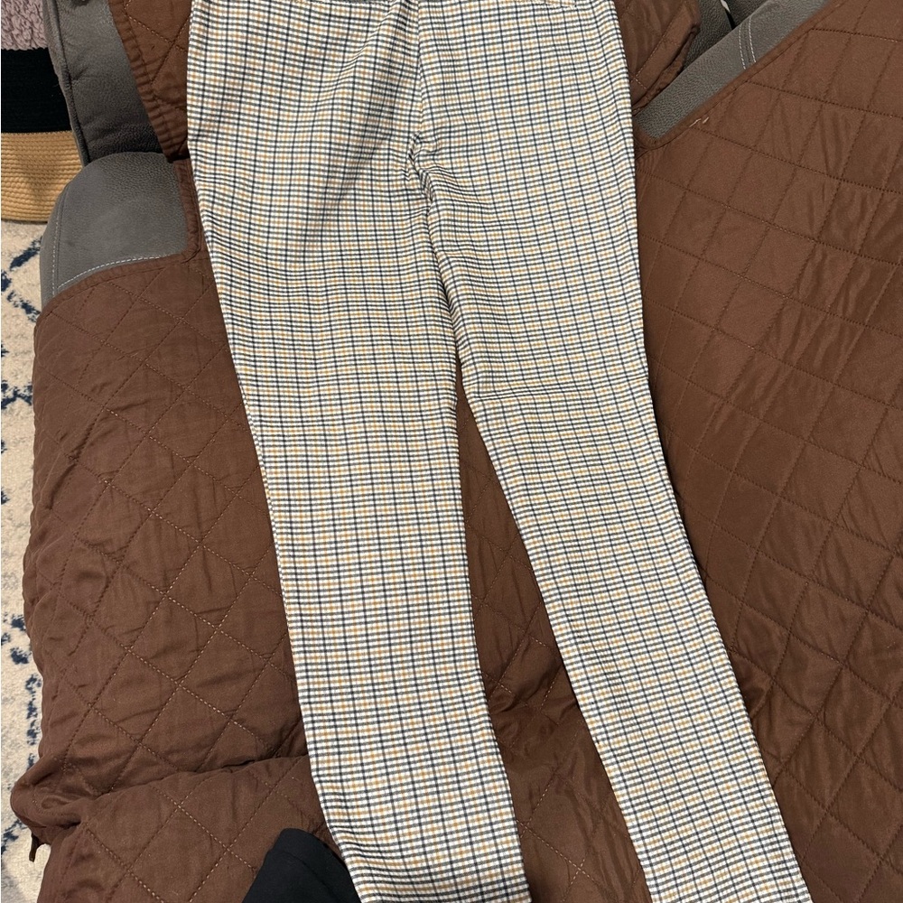 Bundle of five (5) Women’s used dressy pants-Size small